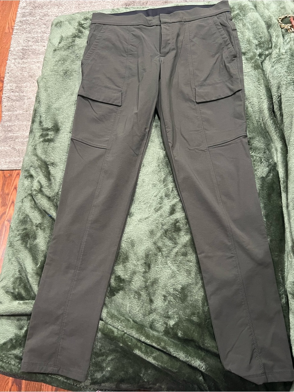 Athleta Olive Cargo Slim Performance Pants